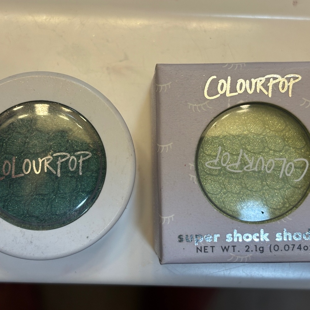 2 Colourpop Super Shock Shadows